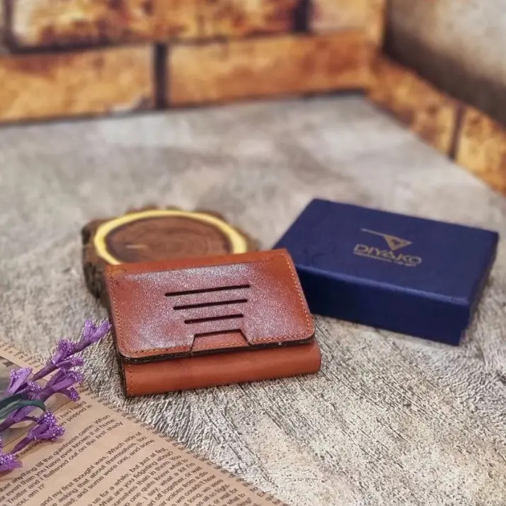 کیف پول سه لت سایز کوچک همراه باجعبه هاردباکس
